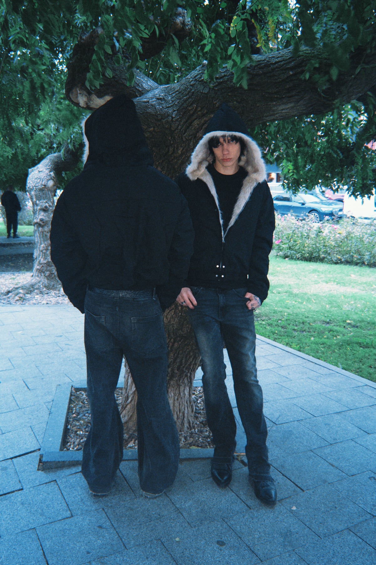 NO LOGO Fur Hood Canvas Jacket — Black