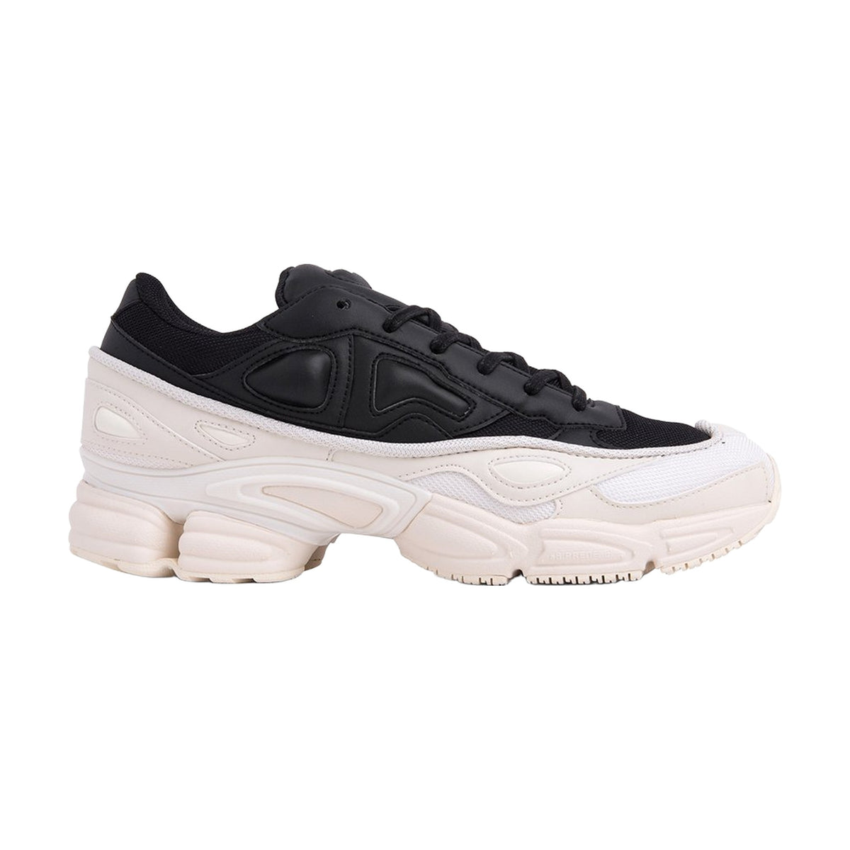 Raf Simons Ozweego — Core White Core Black